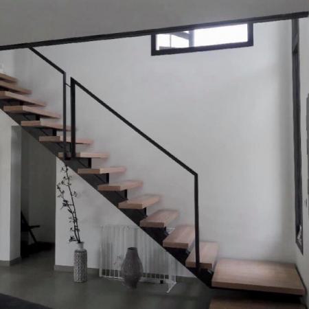 Fabrication d'escalier sur mesure avec plan et visuelle en 3D