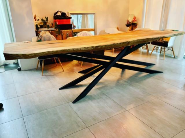 Création de mobilier sur mesure en acier et acier/bois contemporain et moderne